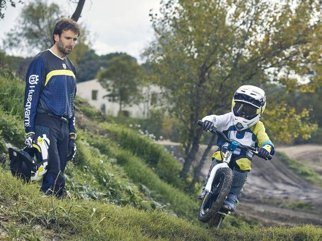 2023 Husqvarna 16eDrive Base