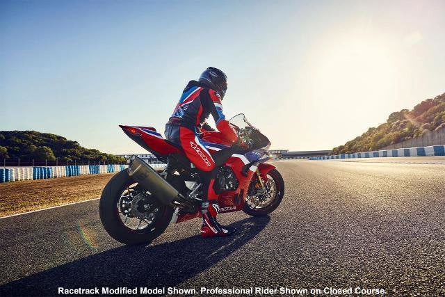 2026 Honda Powersport CBR1000RR-R Fireblade SP Base