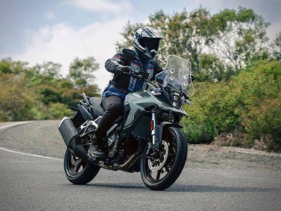 2024 Suzuki V-Strom 800 Base