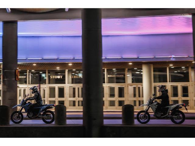 2025 Suzuki DR-Z4SM Base