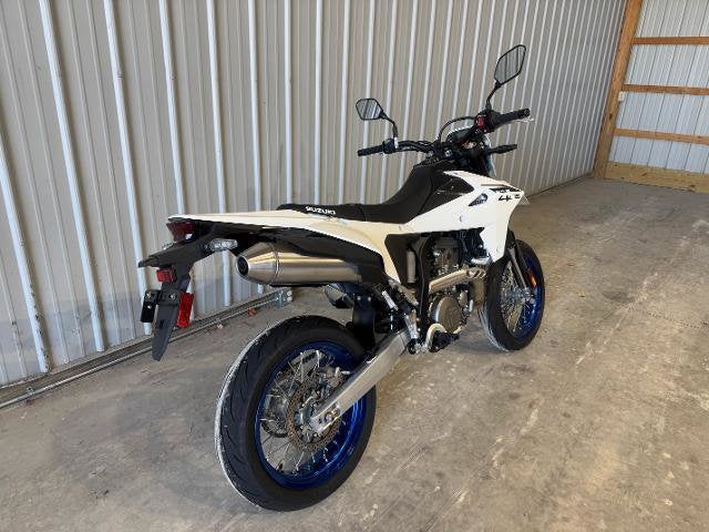 2025 Suzuki DR-Z4SM Base