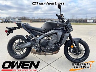 2025 Yamaha MT-09 Base