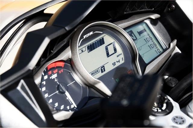 2016 Yamaha FJR1300A Base
