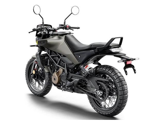 2024 Husqvarna Svartpilen 401 Base