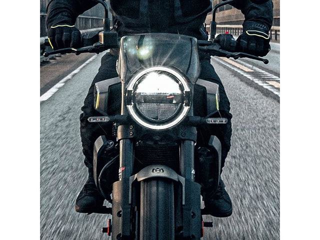 2024 Husqvarna Svartpilen 401 Base