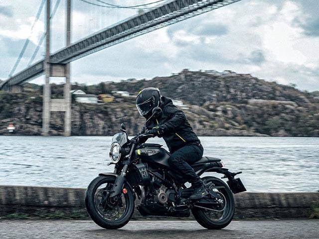 2024 Husqvarna Svartpilen 401 Base