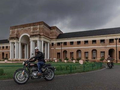 2024 Royal Enfield Bullet 350 Base