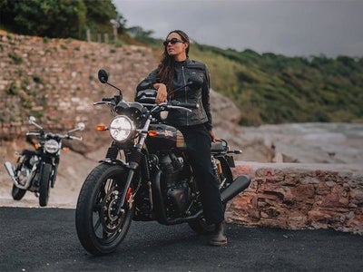 2024 Royal Enfield INT650 Base