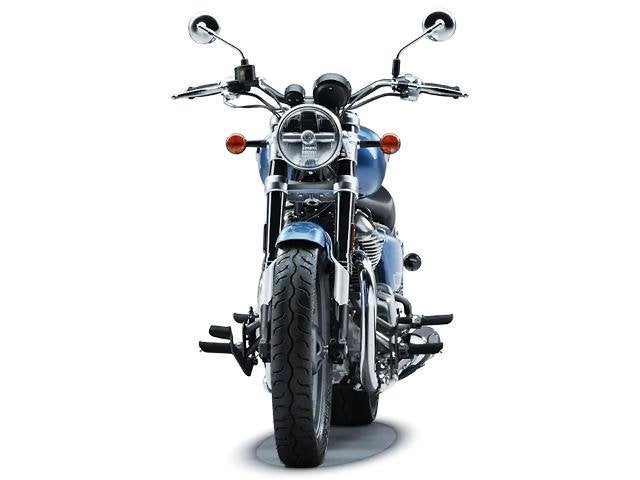 2024 Royal Enfield Super Meteor 650 Base