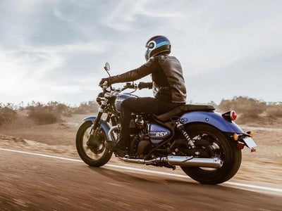 2026 Royal Enfield Super Meteor 650 Base