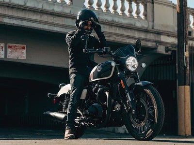 2026 Royal Enfield Shotgun 650 Base