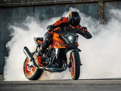 2024 Ktm 990 Duke Base