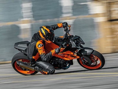 2024 Ktm 990 Duke Base