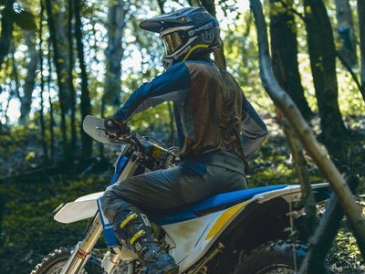 2025 Husqvarna FE 350s Heritage Base