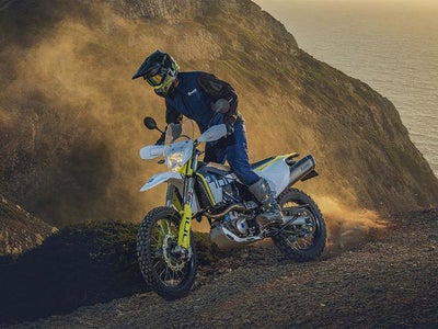 2024 Husqvarna 701 Enduro Base