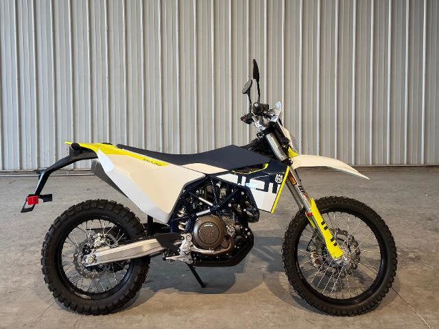 2024 Husqvarna 701 Enduro Base