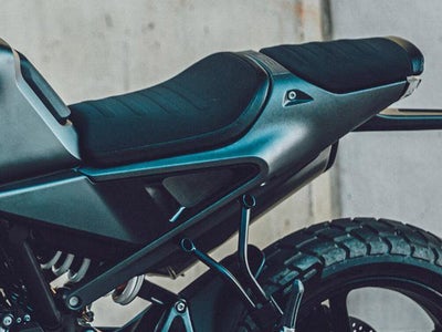 2025 Husqvarna Svartpilen 801 Base