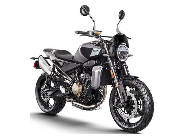 2025 Husqvarna Svartpilen 801 Base