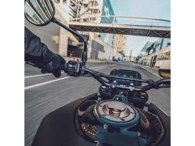 2025 Husqvarna Svartpilen 801 Base