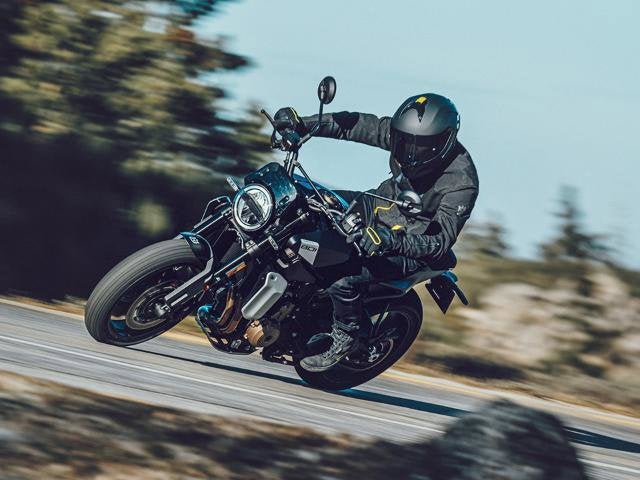 2025 Husqvarna Svartpilen 801 Base