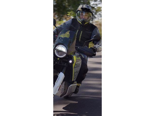 2025 Husqvarna Norden 901 Base