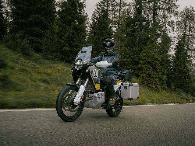 2025 Husqvarna Norden 901 Expedition Base