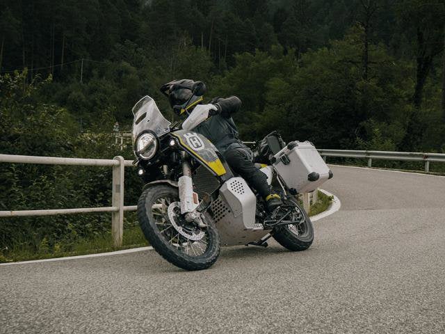 2025 Husqvarna Norden 901 Expedition Base