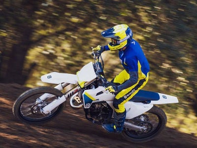 2025 Husqvarna TC 250 Base