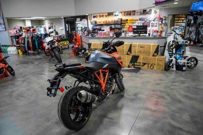 2024 Ktm 1290 Super Duke GT Base